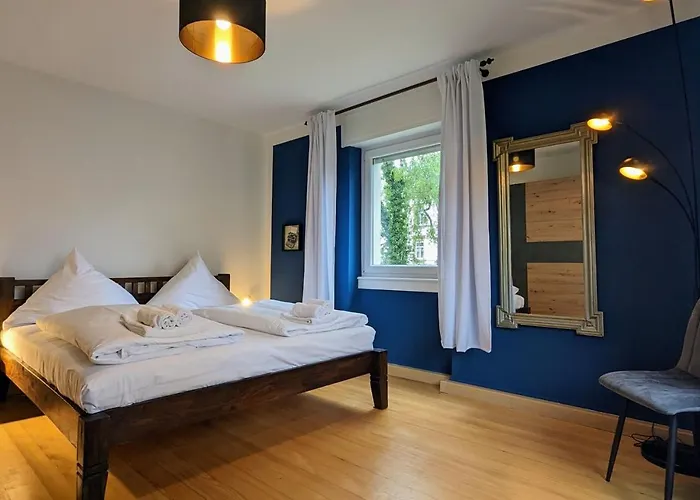 Apartamento 65qm Altbaucharme Mit Zwei Balkonen