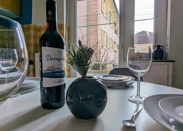 65qm Altbaucharme Mit Zwei Balkonen Karlsruhe