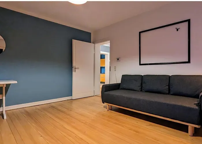 Apartamento 65qm Altbaucharme Mit Zwei Balkonen